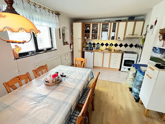 RD (4+1) s garážou a 1259 m2 pozemkom v Hubine - 4