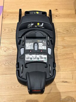 Autosedačka Mima Izi Go 0-13kg Modular - 4