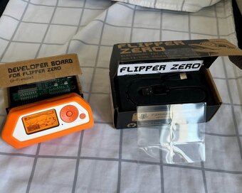 Flipper Zero s WiFi modulom + príslušenstvo - 4
