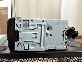 Autorádio s bluetooth PIONEER MVH-S520BT - 4