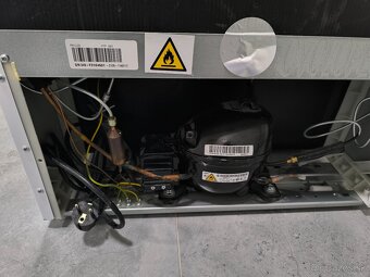 Mraznička Philco PTF 862 - 4