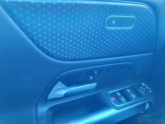 Mercedes EQB 300 4 Matic 2024 - 4