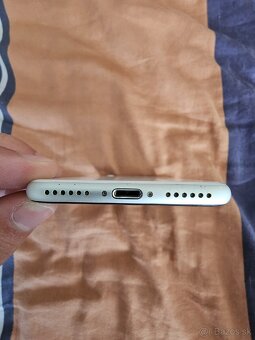 Iphone SE 2020 - 4