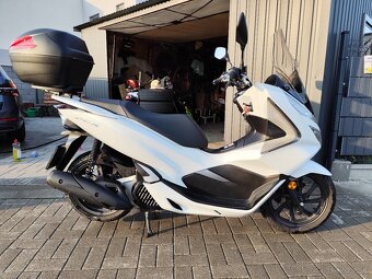 Predám skúter Honda pcx 125 ( 2020) - 4