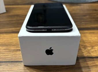 Iphone 11 Black 64gb - 4