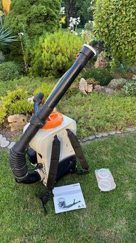 Postrekovač Stihl SR 200- chrbtový motorový rosič - 4