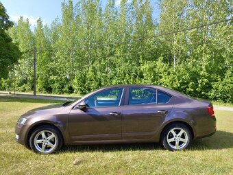 Škoda Octavia 1.6 TDI Ambition - 4
