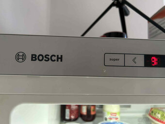 Kvalitna Bosch chladnicka s mraznickou - 4