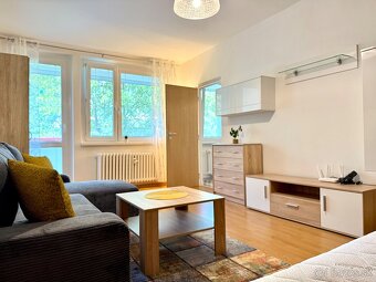 Na prenájom 1 izbový byt, Bratislava, Dúbravka, Bagarova ul. - 4