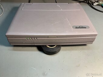 Toshiba Satellite 4000CDS Intel Pentium II, 233MHz - 4