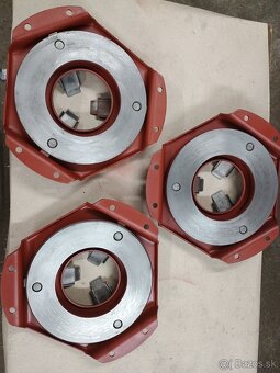 Zetor 25 diely po oprave - 4