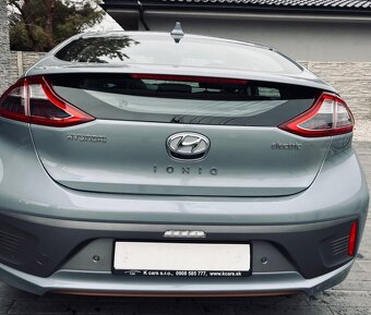 Hyundai Ioniqe - 4