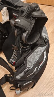 BCD Mares Dragon - 4