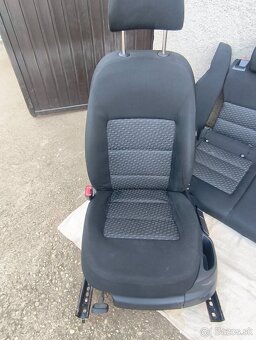 Skoda octavia 2 facelift sedacky - 4