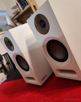 Jamo S803 štúdiové regály - 4
