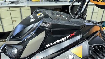 R.v:2023 turbo, ski doo - 4