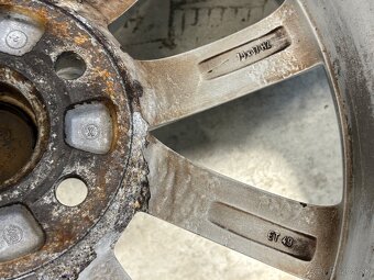 Elektrony 225/45/17 - 4