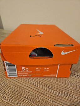 Detské dievčenské tenisky Nike - 4