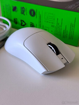 Razer Viper V3 Pro [White/8K] - 4