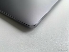 MacBook Pro 13" 2017 i5, 8GB RAM, Russian keyboard - 4