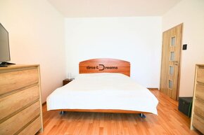 ZNÍŽENÁ CENA  Exkluzívne NA PREDAJ veľký 2 izbový byt v Šali - 4