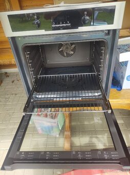 Teplovzdušná rúra Electrolux s katalyzou - 4