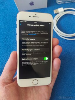 Apple iphone 8 64GB Gold - 4