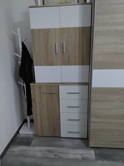 Komody - 4