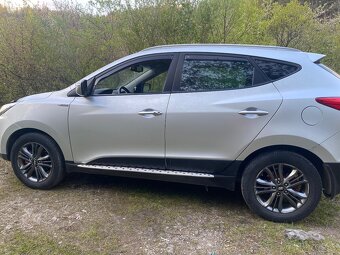 SUV Hyunda ix35 - 4