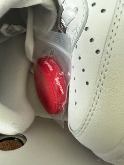 Supreme x Nike Air Force 1 Low White - 4