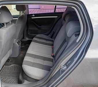 Volkswagen golf 5 1.9 TDI r.v 2008 77kw - 4