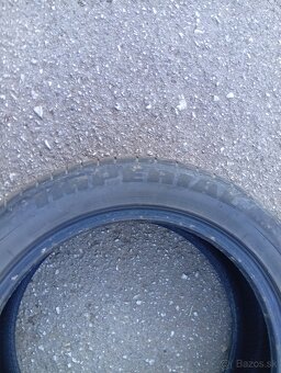 225/50 R17 - 4