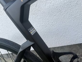 Carbonový Cestný Bicykel UCI - 2025 - 4