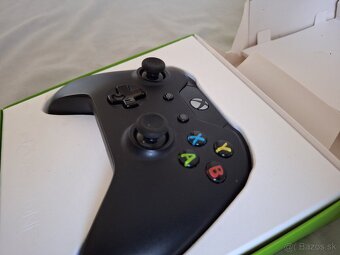 XBOX One bezkáblový ovládač čierny - 4