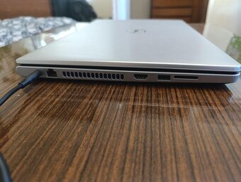 Predám Dell inspiron 5559 - 4