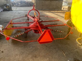 Balíkovač vlečka a hrabačka - 4