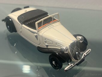 Predaj modelov autíčiek 1:43 - 4