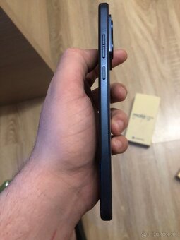 Motorola Moto G84 5G 8GB/256GB Midnight blue - 4