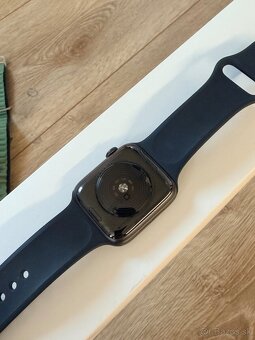 Apple watch SE 44mm - 4