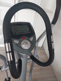 posilovací stroj - stacionárny bicykel - 4