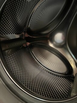 Predam pracku Bauknecht - SLIM v skvelom stave - 4