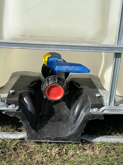 IBC Kontajner 1000 Litrová Nádrž - 4