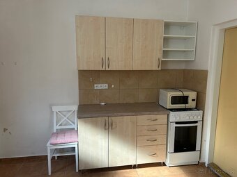 PREDAJ SP S 1 IZB. RD VO VINIČNOM - 4