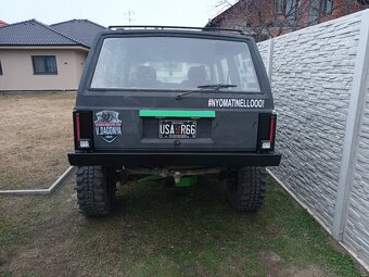 Jeep cherokee xj offroad - 4