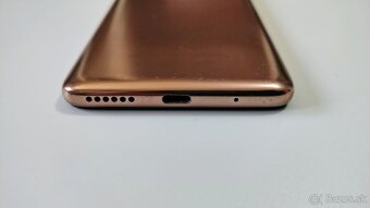 Motorola Moto G9 Plus - 4