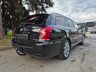 Predám Toyota Avensis Combi wagon 2.0 D-4D Terra - 4