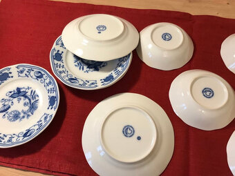 dezertne tanieriky + kompotove misky cibulak - 4