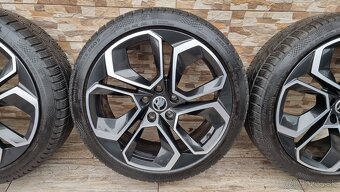 Predám Skoda Altair 5x112 r19 225/40/zimné Continental - 4