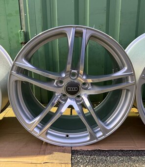 Elektróny Audi R8 , 5x112 , r19 , - 4