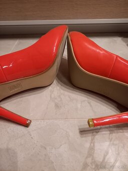 Lakované červené lodičky 40 - 4